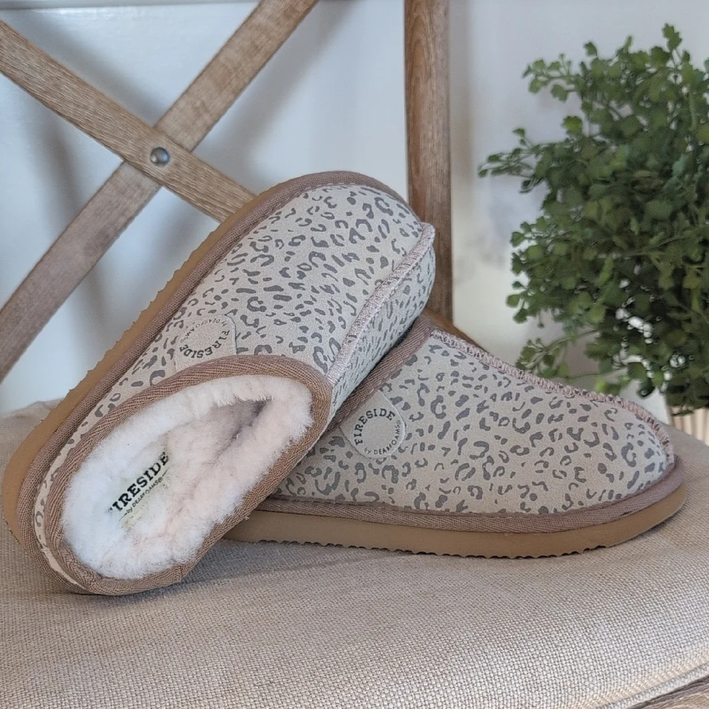 NWOT FIRESIDE Kids Cozy Leopard Slippers - Tan